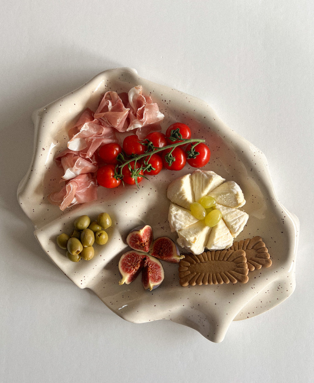 Taca na przekąski WAVY no. 1 beż