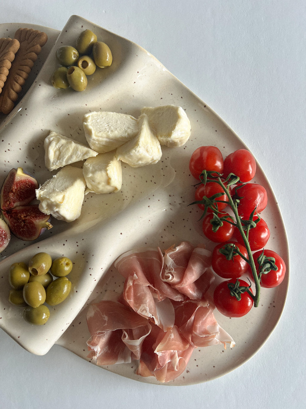 Taca na przekąski WAVY no. 2 beż