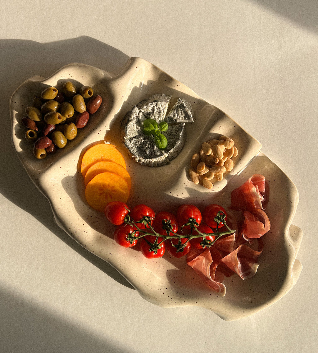 Taca na przekąski WAVY no. 3 beż