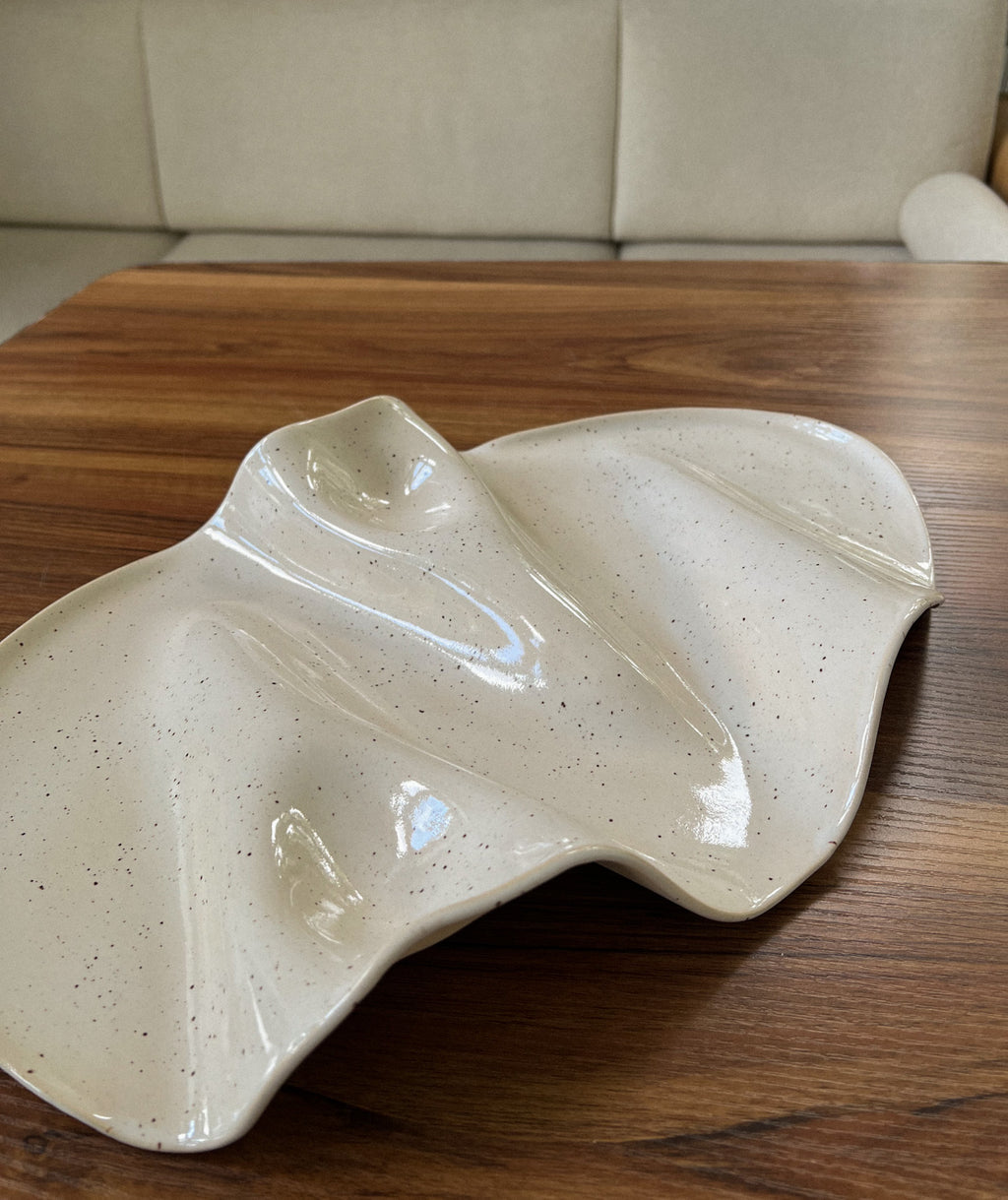 Taca na przekąski WAVY no. 4 IVORY