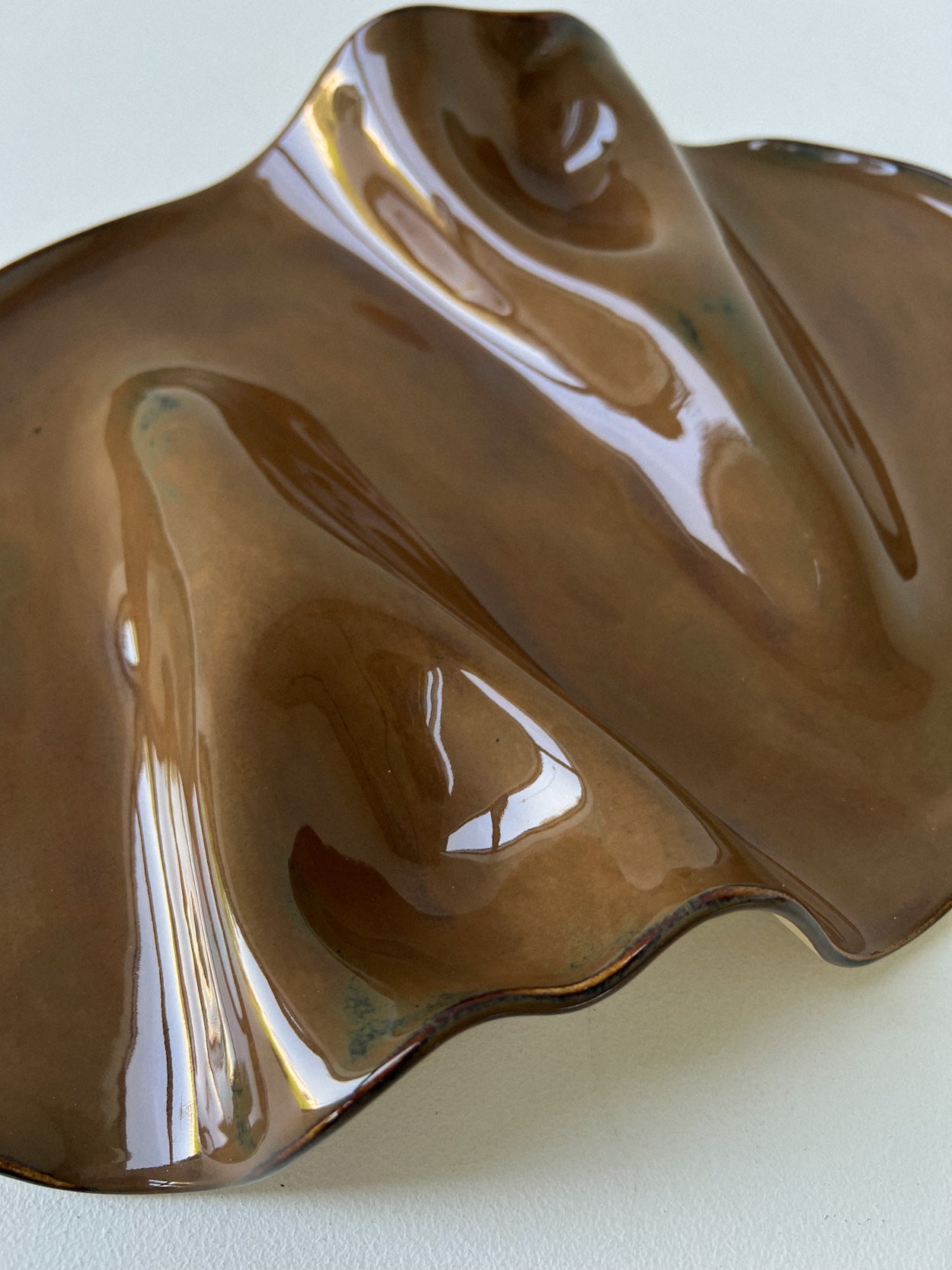 WAVY snack tray no. 2 TAUPE